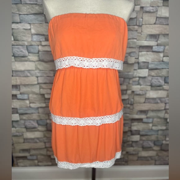 Pixi + Ivy adorable orange polyester strapless dress with lace hem - Picture 6 of 12